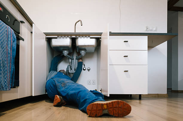 Professional Pipe Repair technician working in South Hamilton, MA